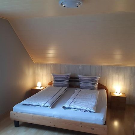 ריס Ferienwohnung Van Den Berg מראה חיצוני תמונה